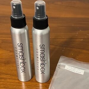 NWT Reusable Travel Spray Bottles (empty) Smashbox Set of 2 Silver